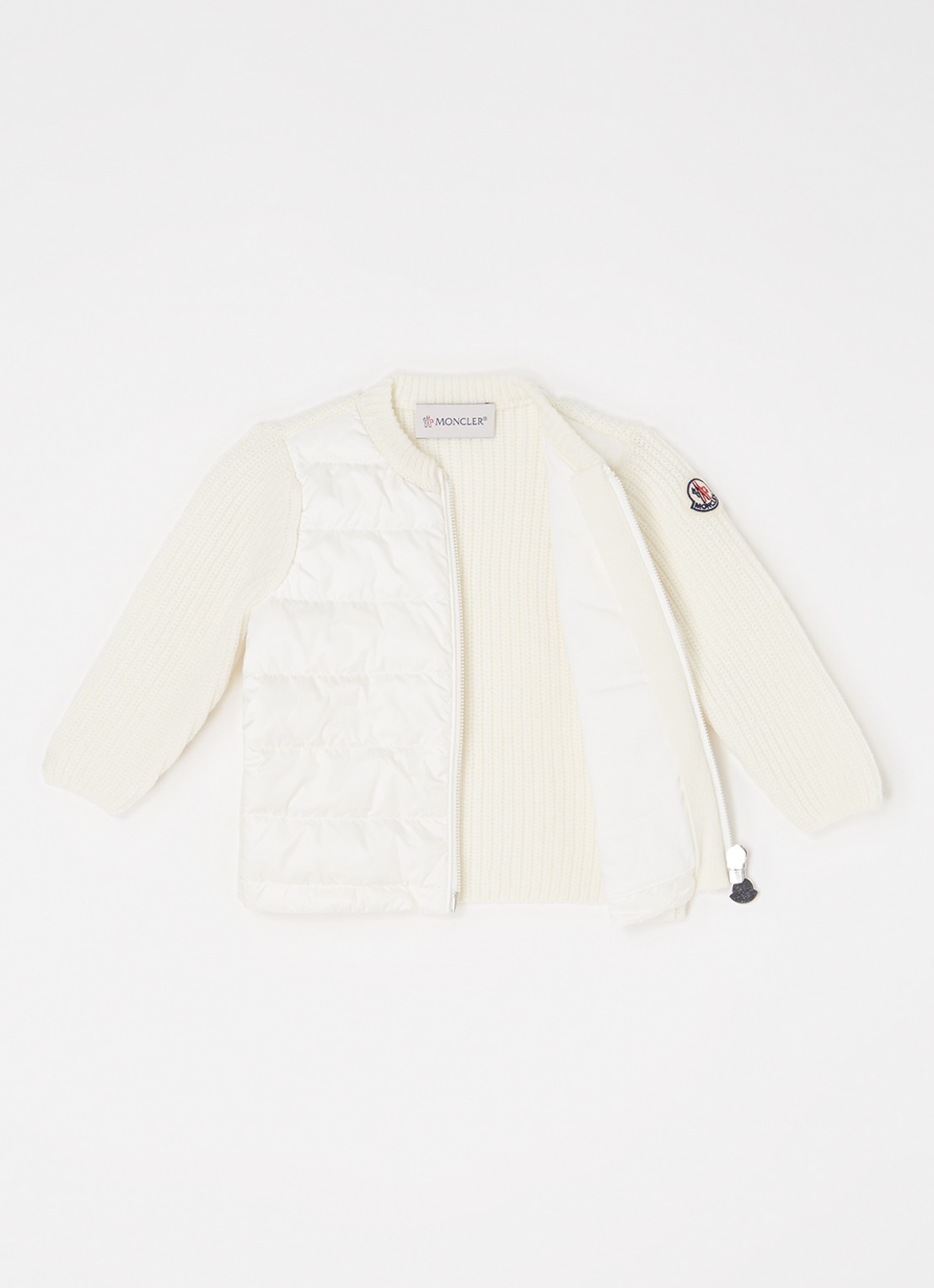 Moncler M1241 grofgebreid vest van wol met gewatteerde voorpand met donsvulling - voorkant 3 wit
