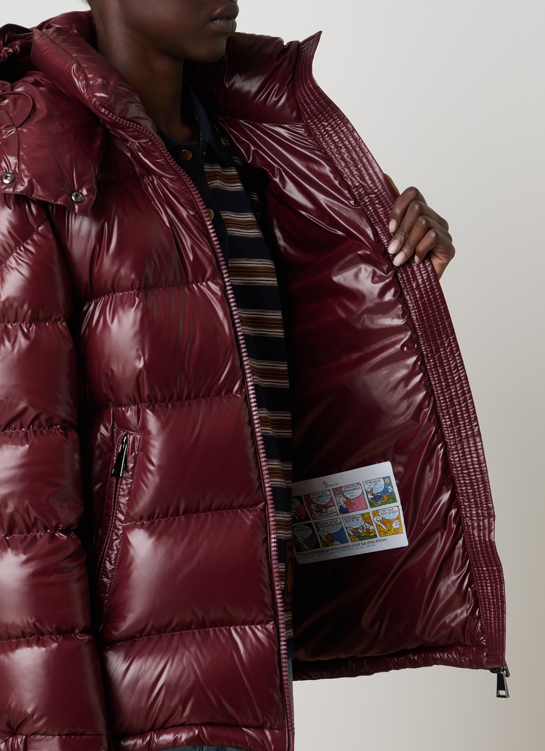 Moncler Maire puffer jack met donsvulling en afneembare capuchon - detail 5 bordeauxrood