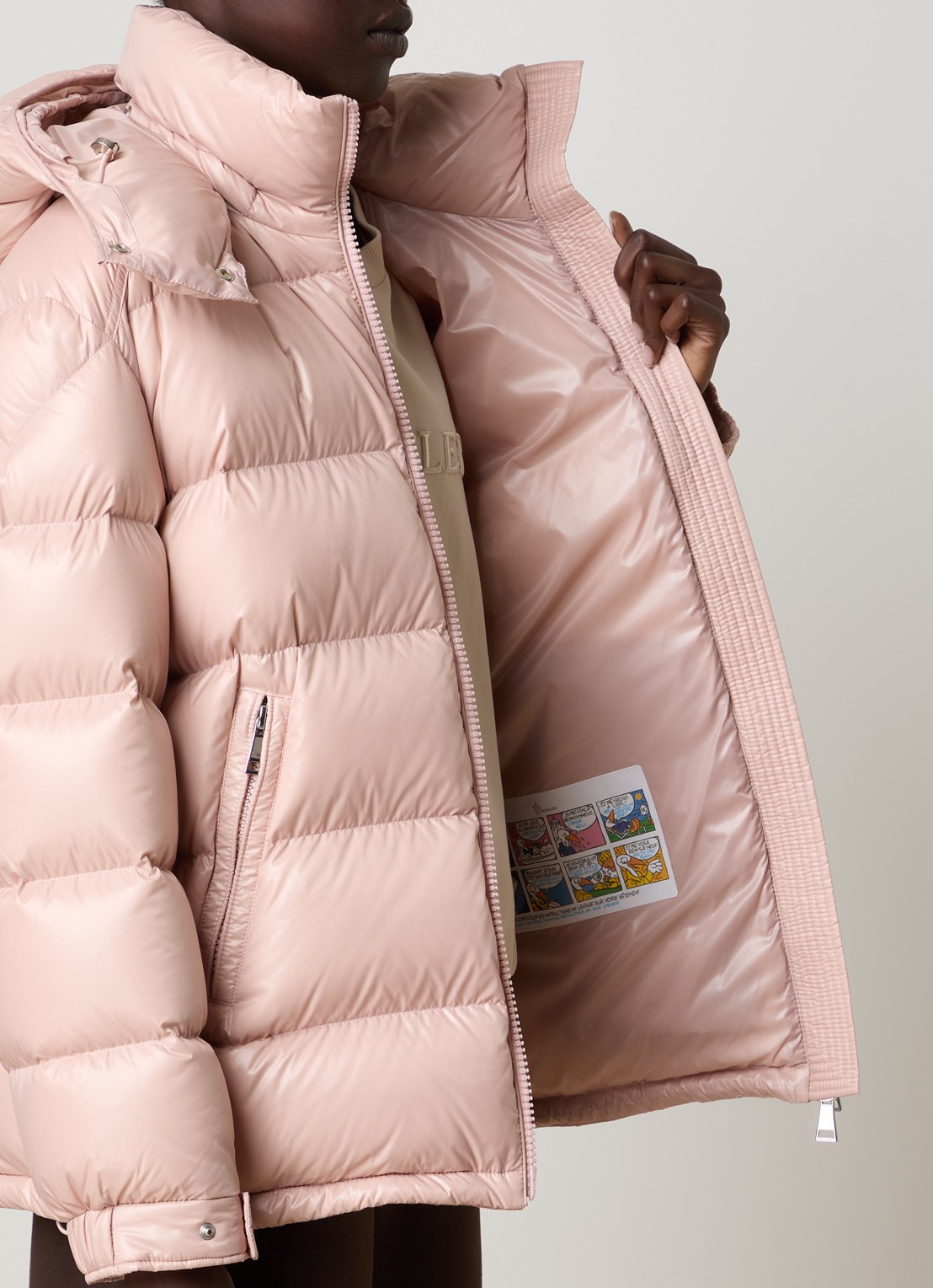 Moncler Maire puffer jack met donsvulling en afneembare capuchon - detail 5 lichtroze