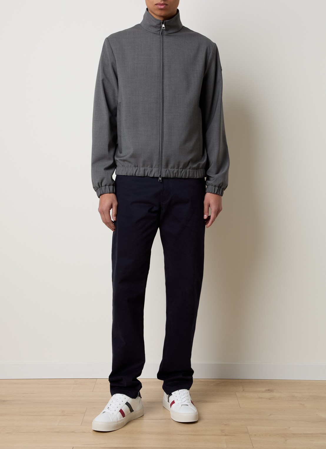 Moncler Malavat jack van scheerwol met ritszakken en logo - voorkant 3 middengrijs