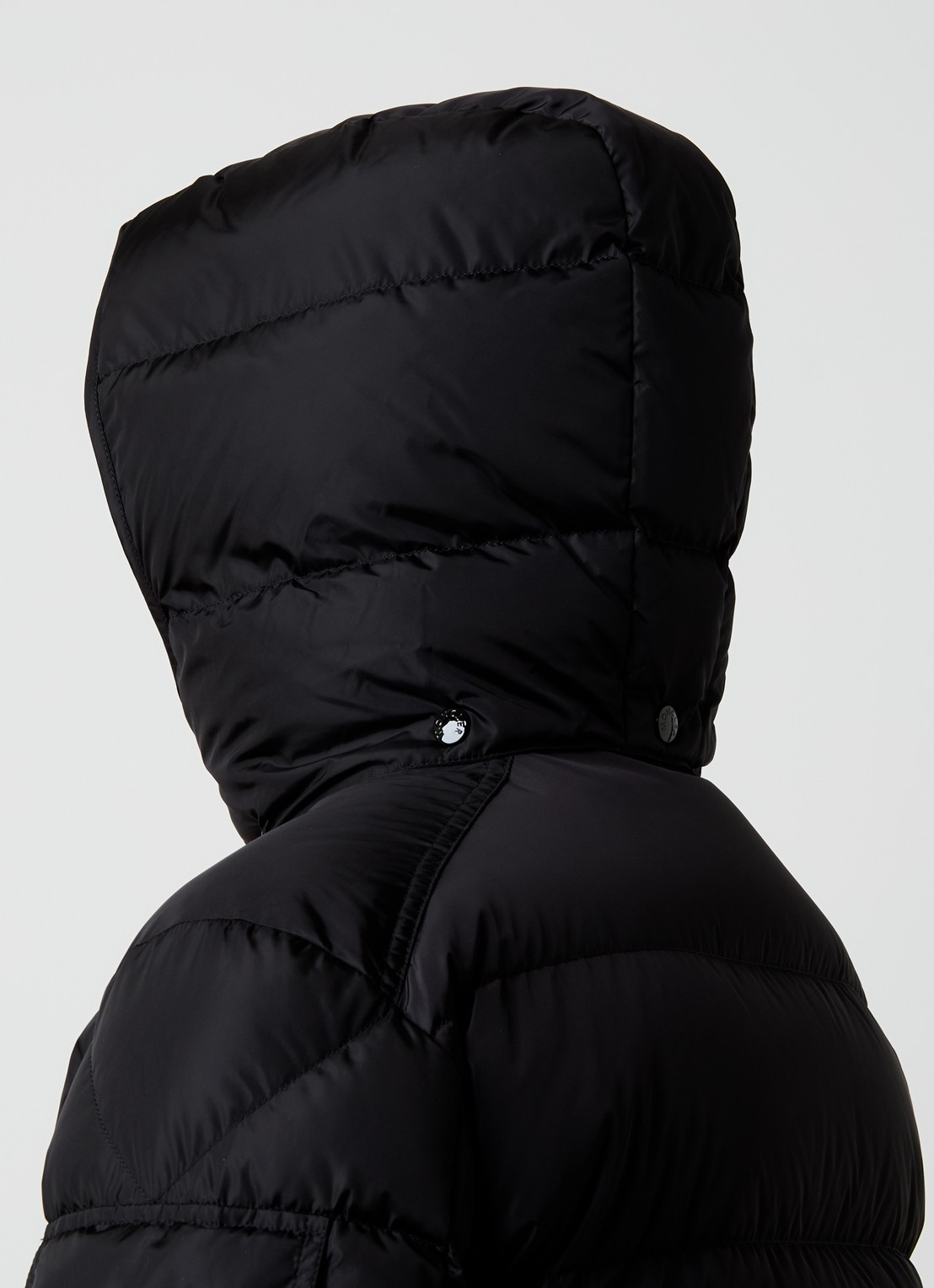 Moncler Maya puffer jack met donsvulling en afneembare capuchon - detail 6 zwart