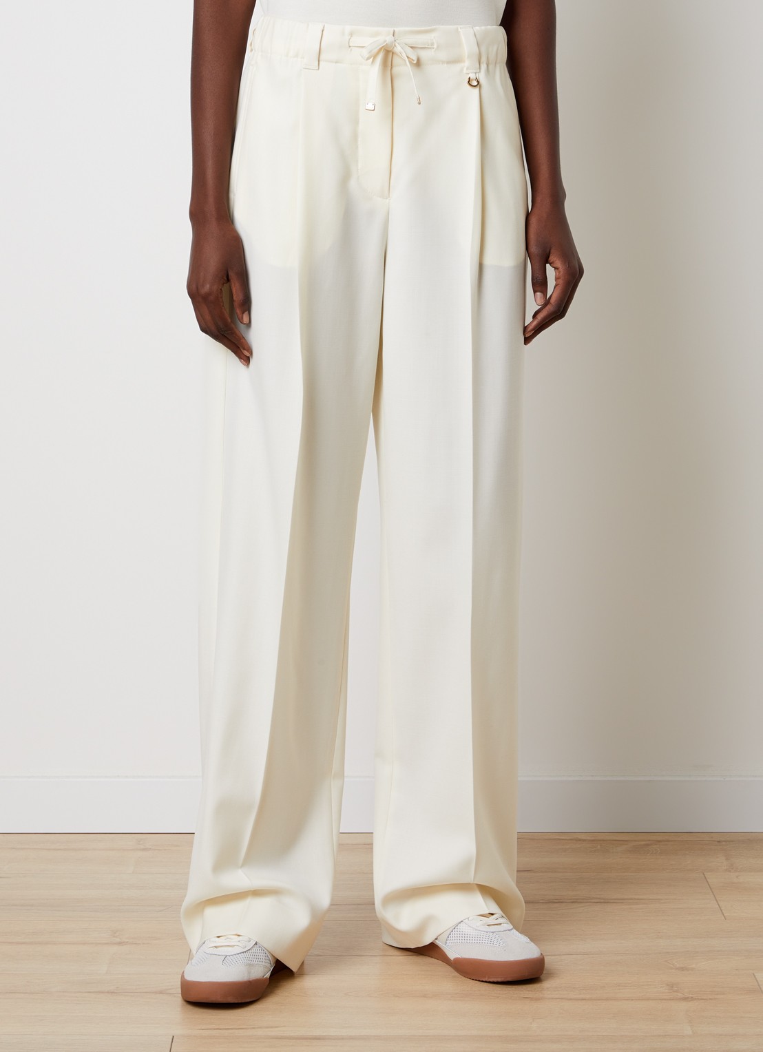Moncler Mid waist loose fit pantalon met trekkoord en paspelzakken - detail vanillegeel