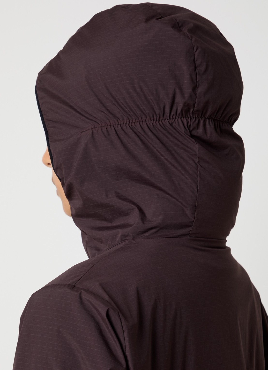 Moncler Mietres softshell jack met capuchon en logo - detail 4 donkerbruin