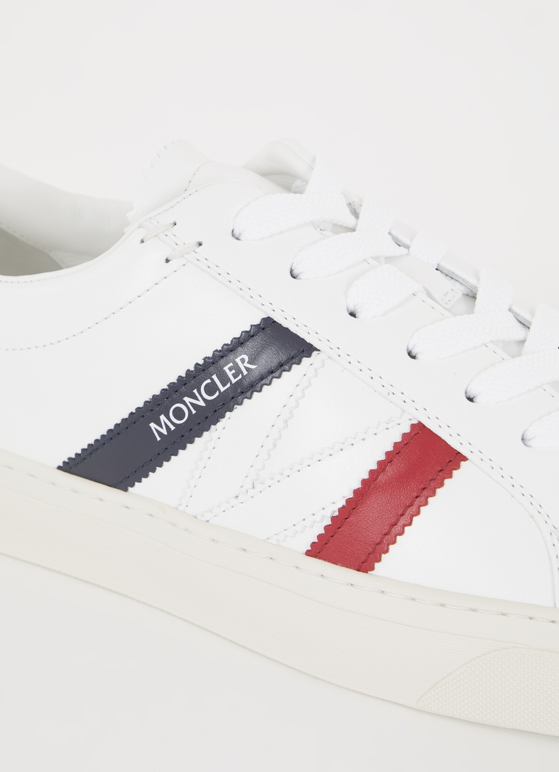 Moncler Monaco sneaker van kalfsleer met logo - detail 4 wit