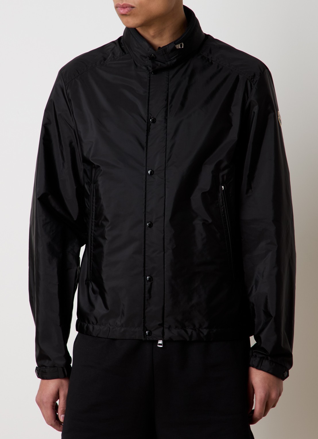 Moncler Montriond windjack met opbergbare capuchon - detail 4 zwart