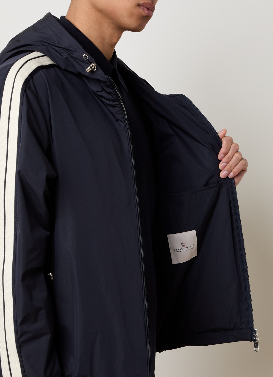 Moncler Olan windjack met capuchon - detail 6 donkerblauw