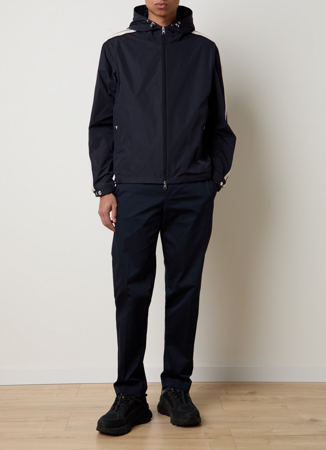 Moncler Olan windjack met capuchon - voorkant 2 donkerblauw