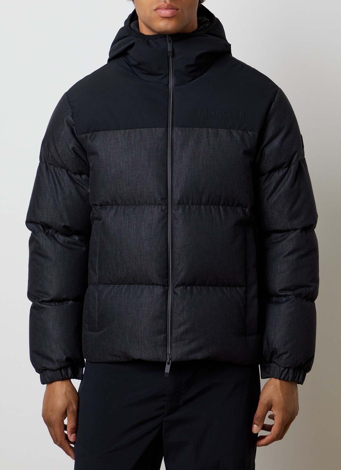 Moncler Oulojoki gewatteerd puffer jack met donsvulling en steekzakken - detail 3 donkerblauw