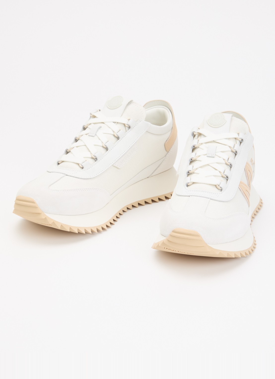 Moncler Pacey2 sneaker met suède details en logo - detail 4 wit