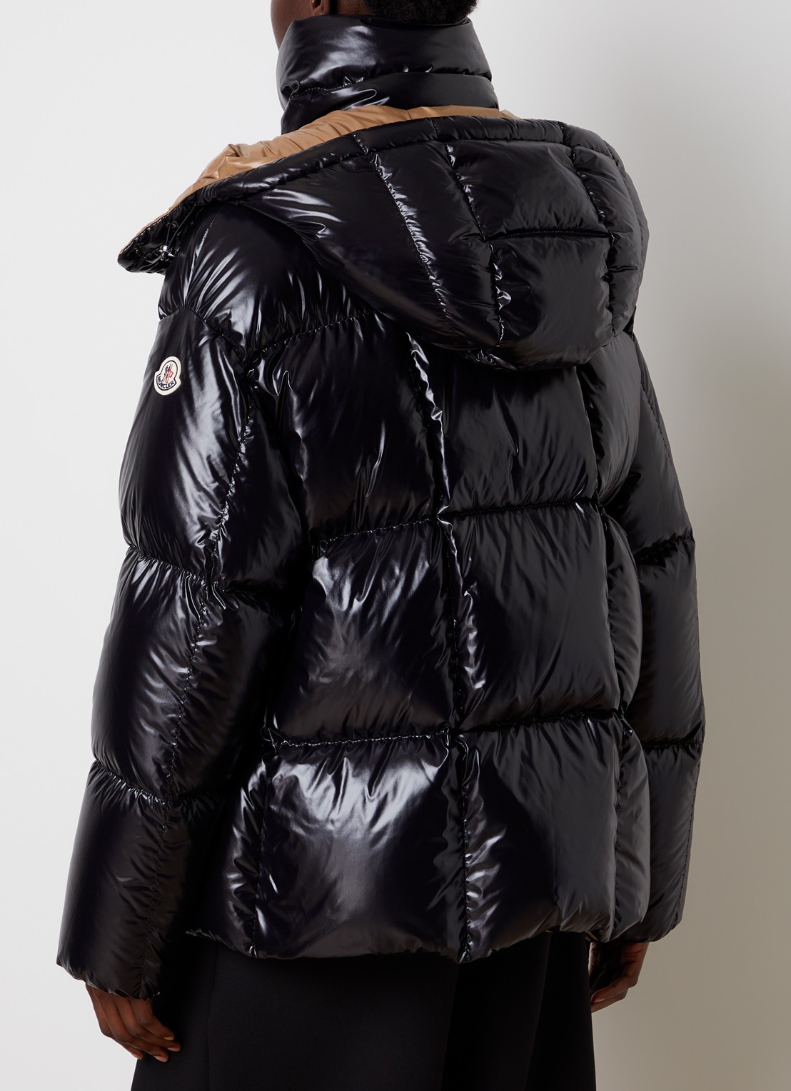 Moncler Parana puffer jack met donsvulling en ritszakken - achterkant 6 zwart