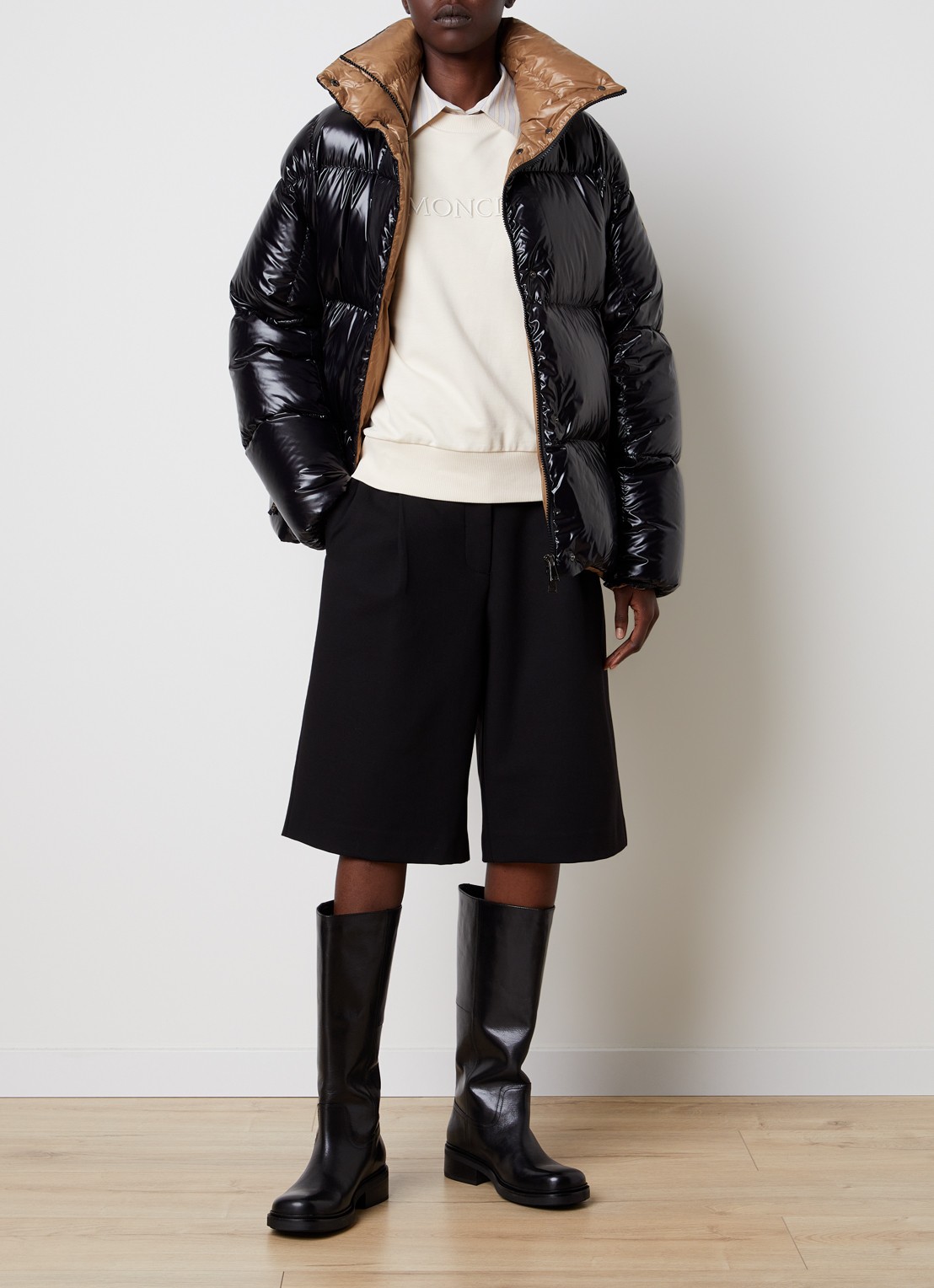 Moncler Parana puffer jack met donsvulling en ritszakken - voorkant 2 zwart