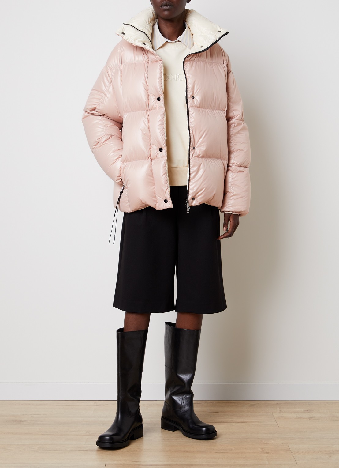 Moncler Parana puffer jack met donsvulling en ritszakken - voorkant 2 roze