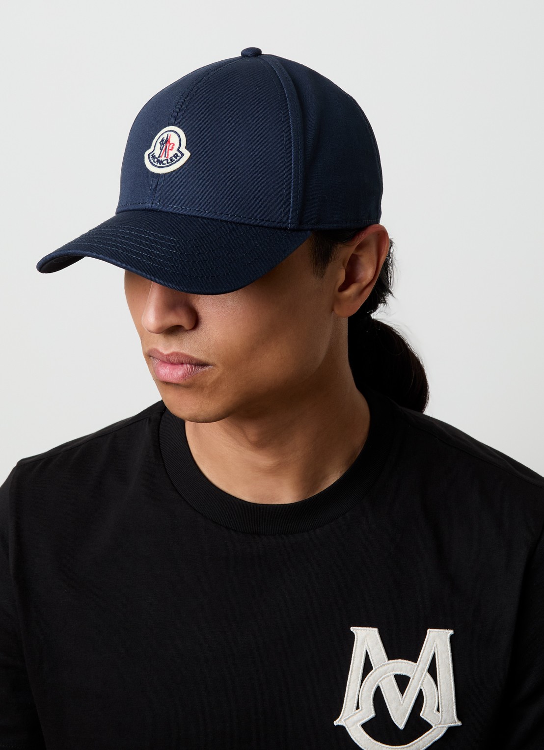 Moncler Pet met logo - voorkant 2 donkerblauw