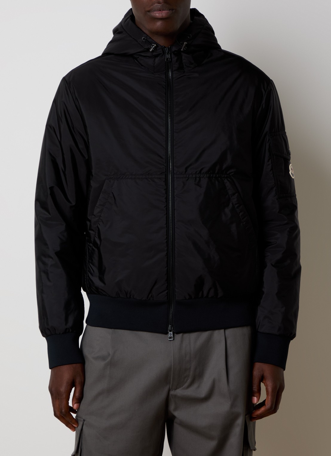 Moncler Poiliot jack met donsvulling en steekzakken - detail 4 zwart