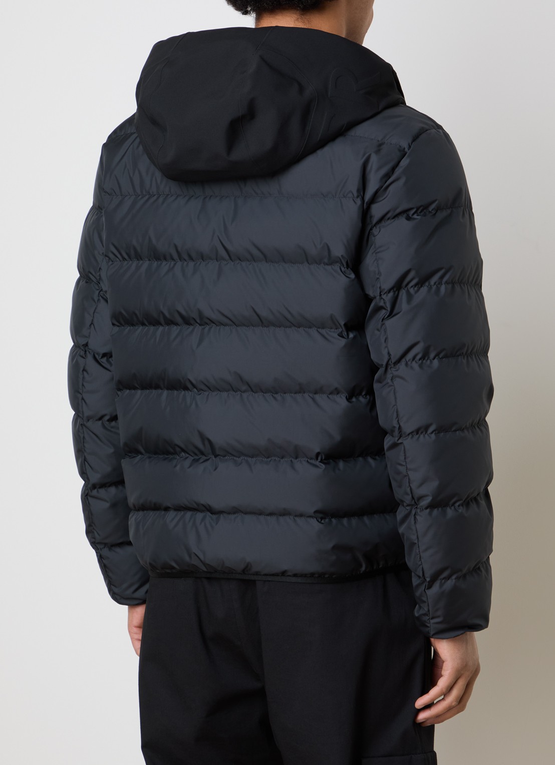 Moncler Puffer jack met donsvulling en capuchon - achterkant 4 zwart