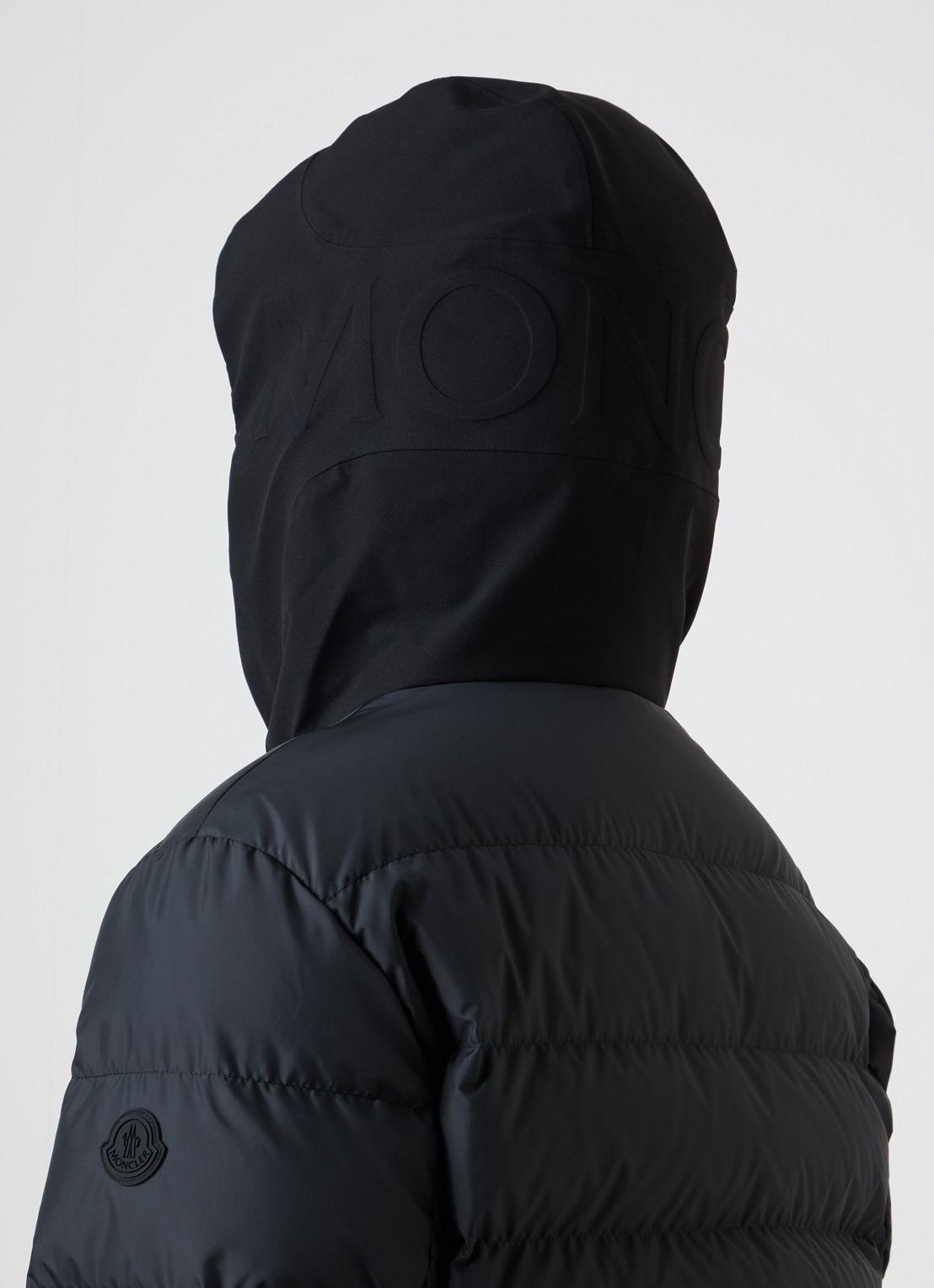 Moncler Puffer jack met donsvulling en capuchon - detail 3 zwart