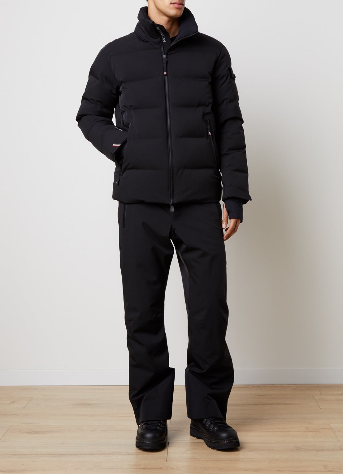 Moncler Puffer jack met steekzakken - voorkant 3 zwart