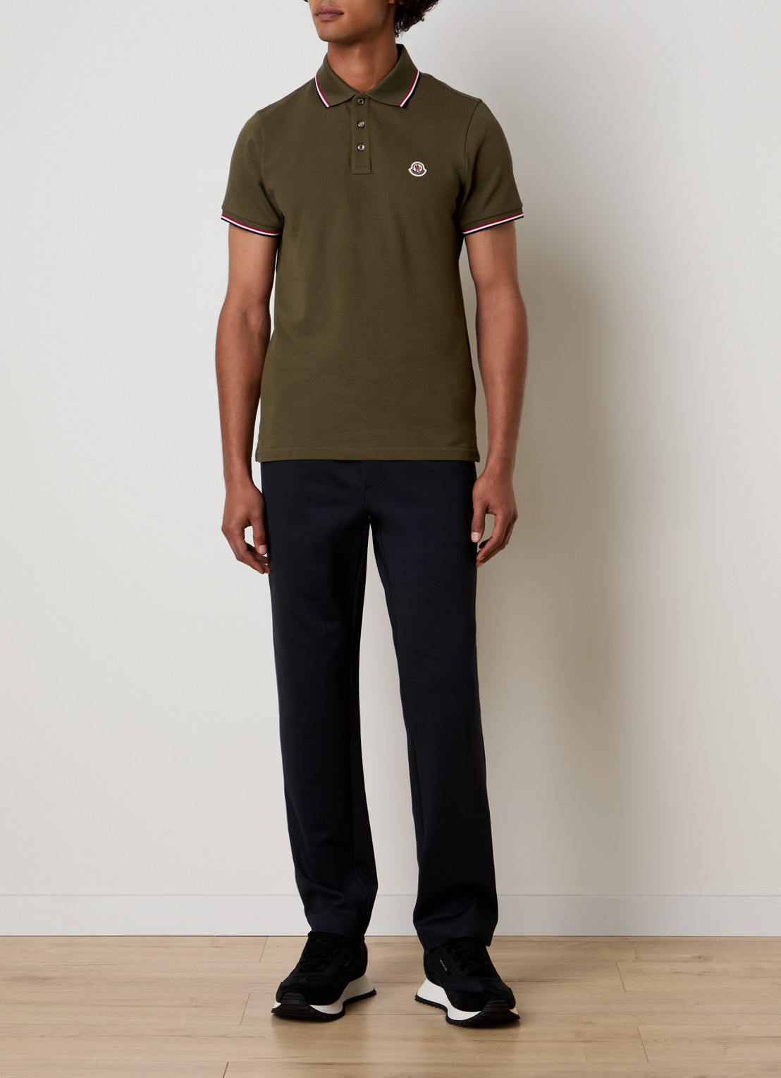 Moncler Regular fit polo met logo - voorkant 5 bronsgroen