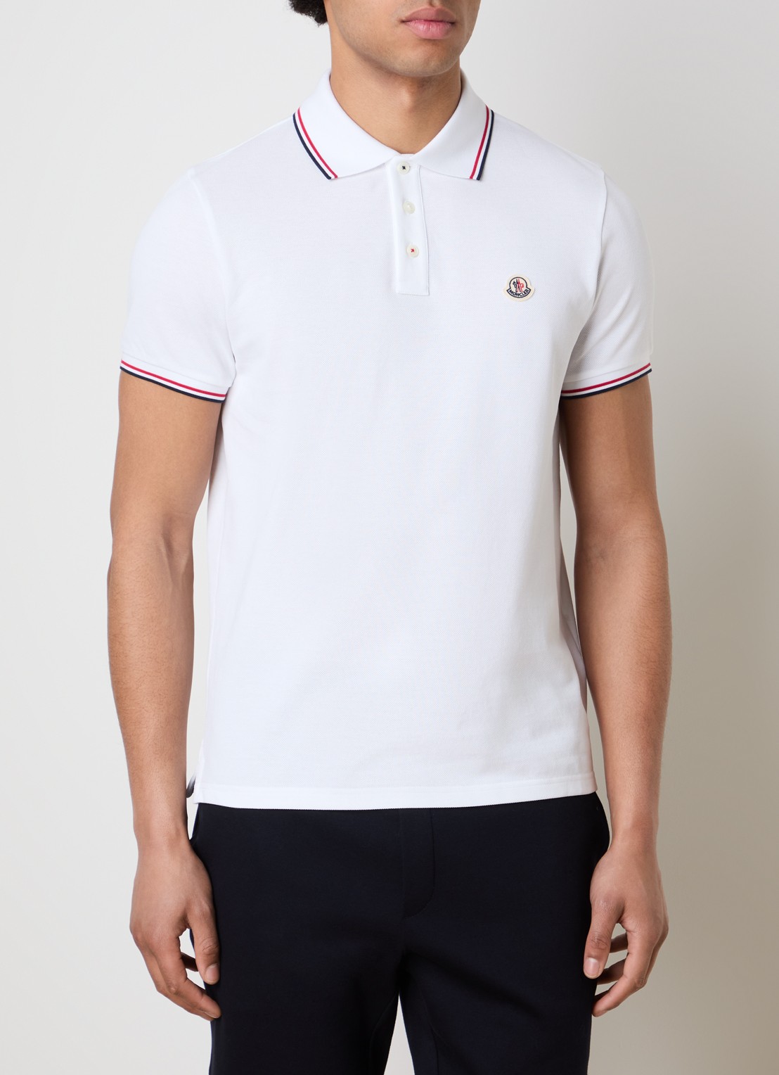Moncler Regular fit polo van piqué katoen met logo - detail 4 wit