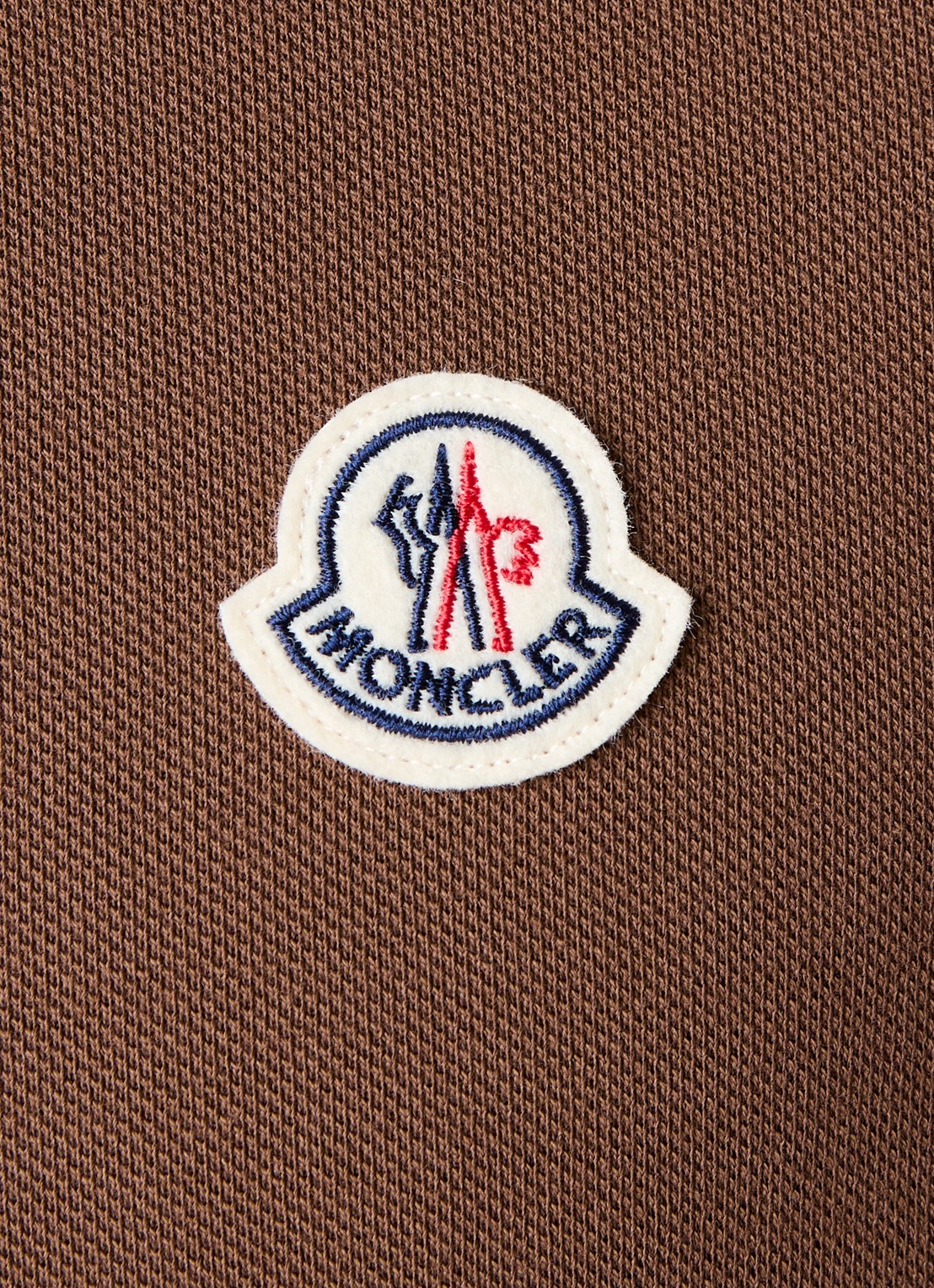 Moncler Regular fit polo van piqué katoen - detail 2 bruin
