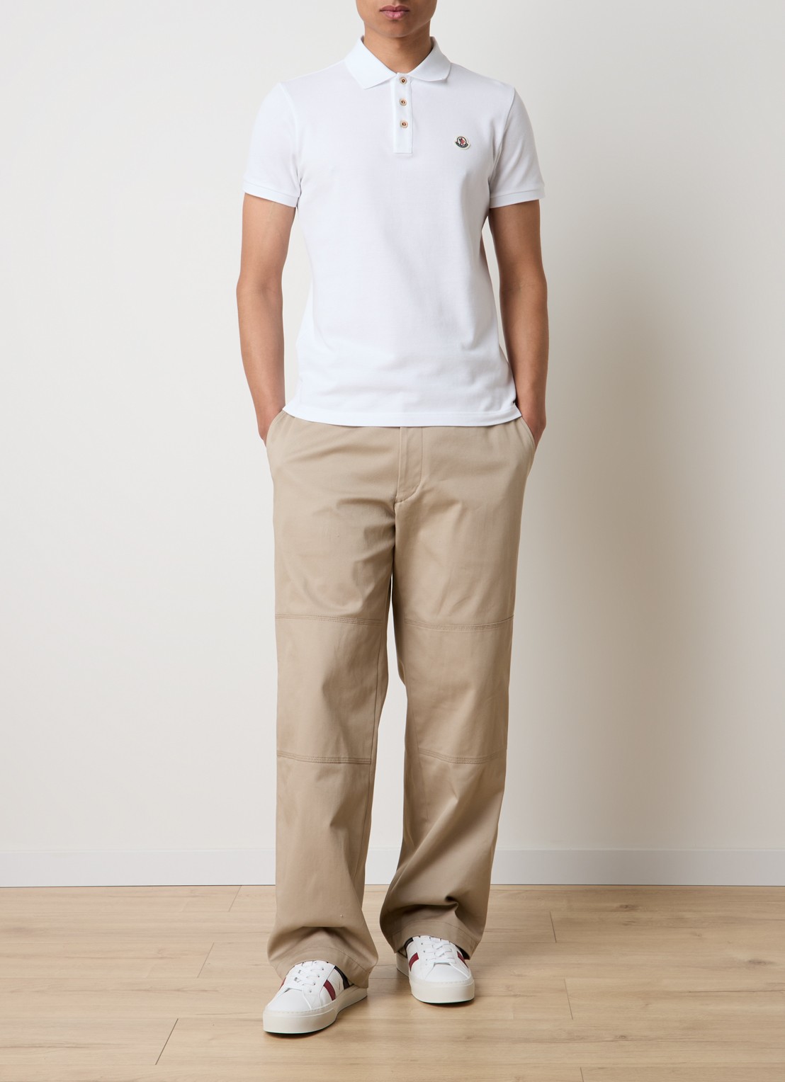 Moncler Regular fit polo van piqué katoen - voorkant 4 wit