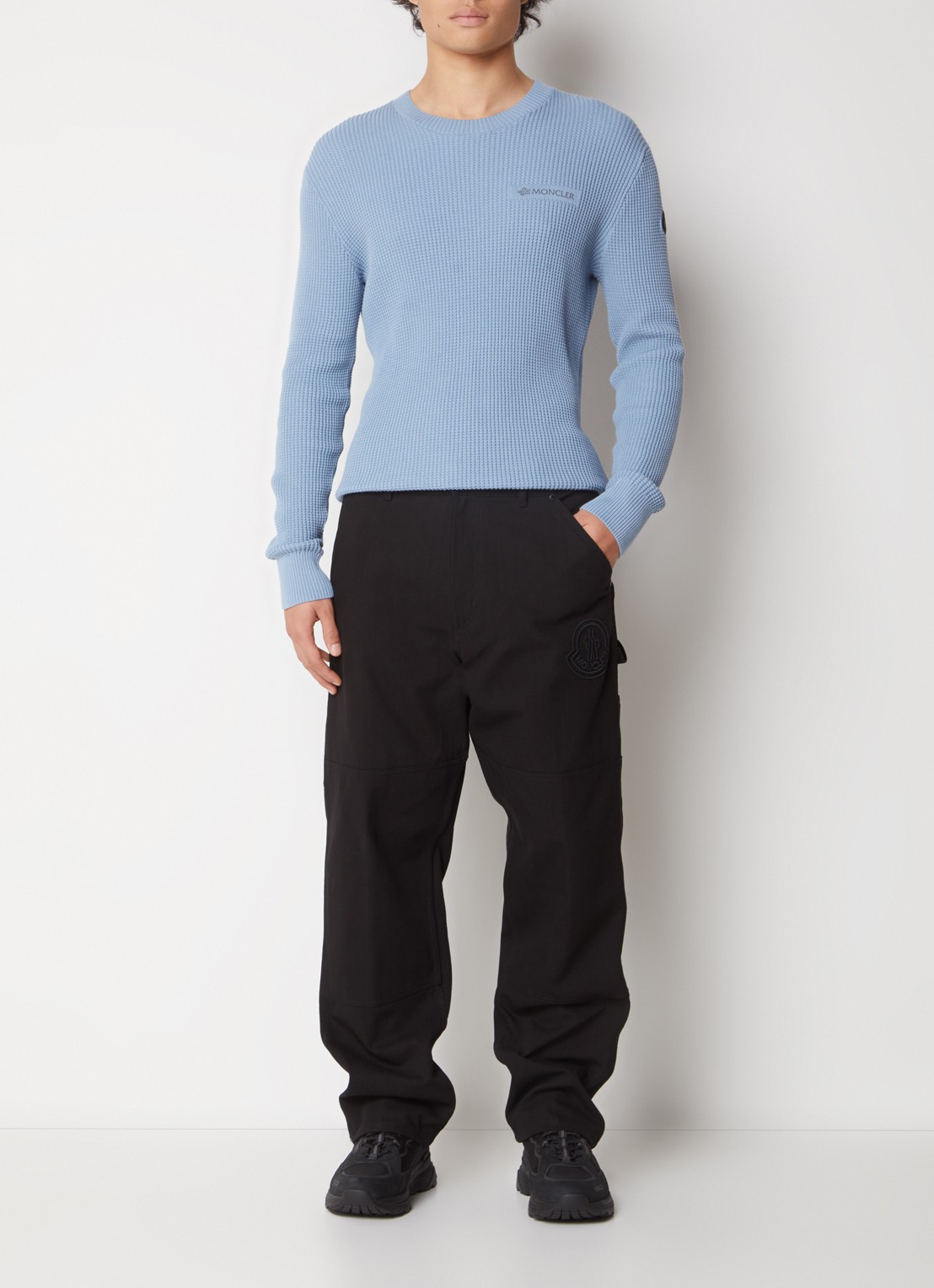 Moncler Straight fit broek met logoborduring  - voorkant 6 zwart