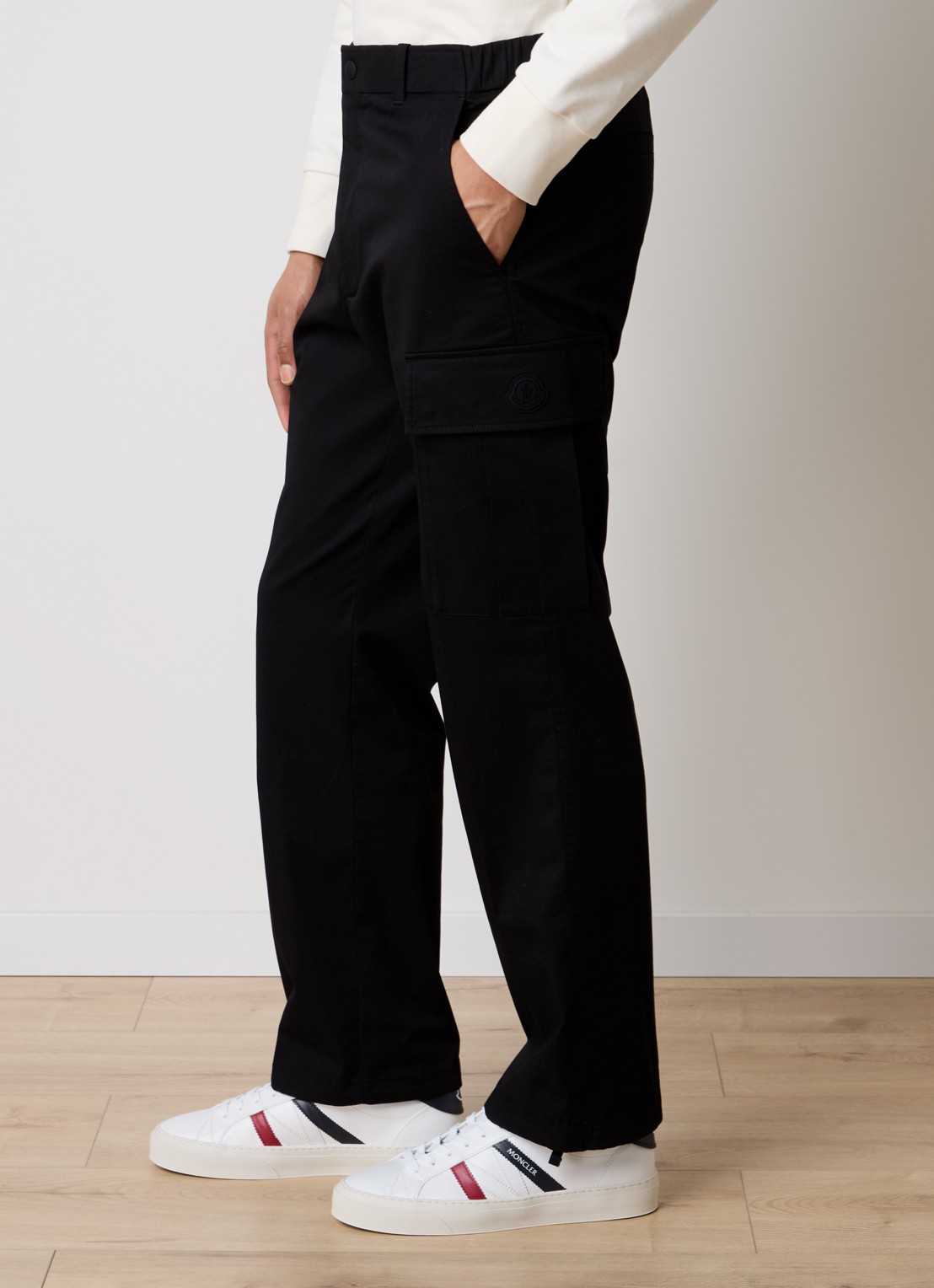 Moncler Straight fit cargobroek met steekzakken - detail 5 zwart