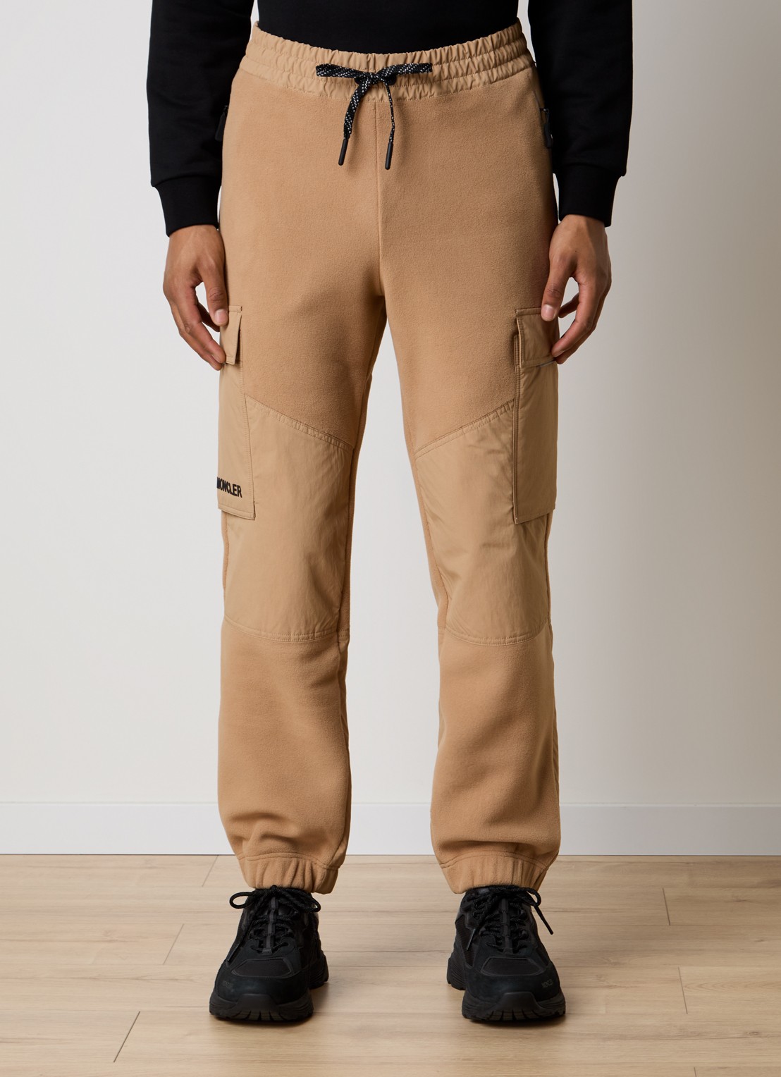 Moncler Straight fit joggingbroek van fleece - detail 4 camel