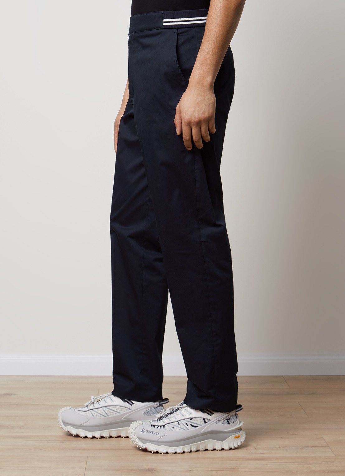 Moncler Straight fit pantalon met steekzakken - detail 5 donkerblauw