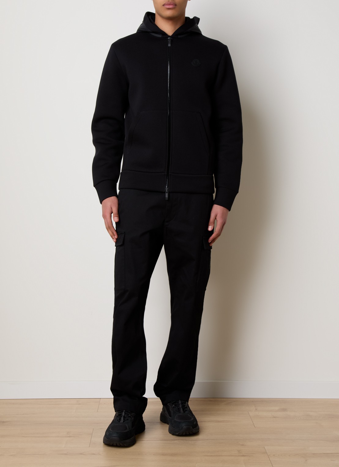 Moncler Sweatvest met capuchon en logo - voorkant 2 zwart