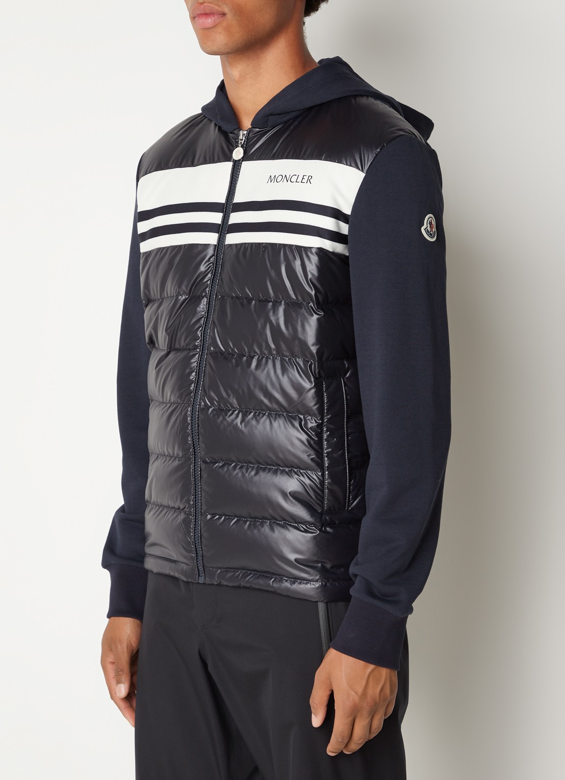 Moncler Sweatvest van jersey met gewatteerde voorpand en donsvulling  - detail 2 blauw