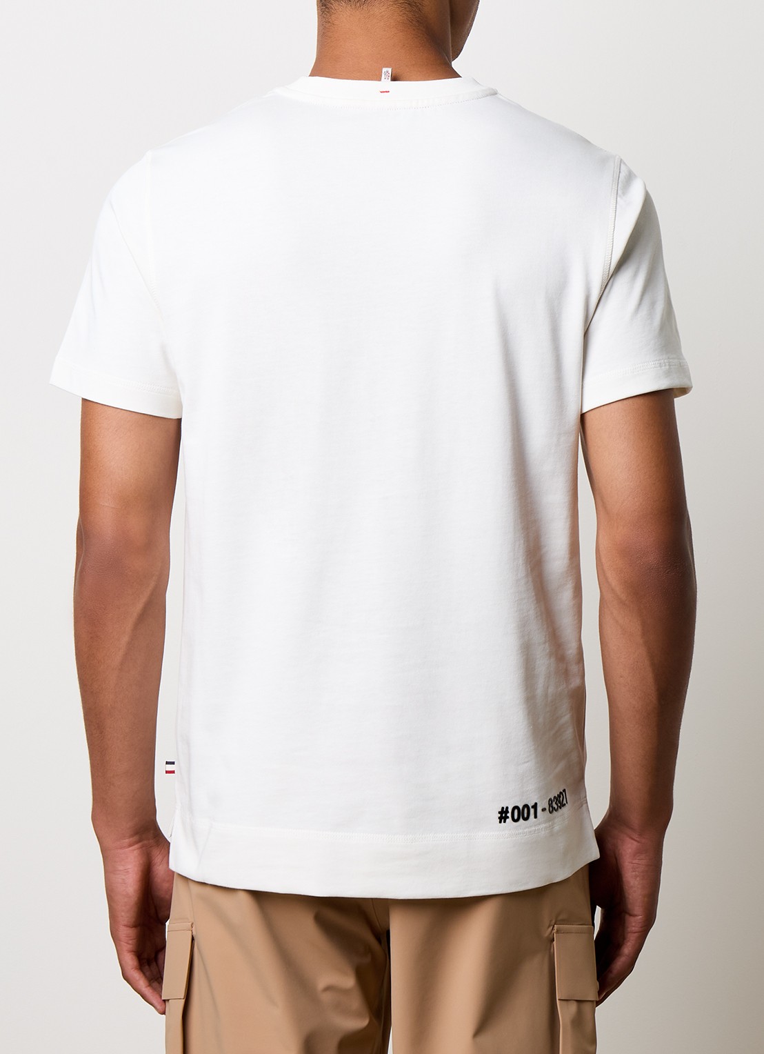 Moncler T-shirt met logo - achterkant gebroken wit