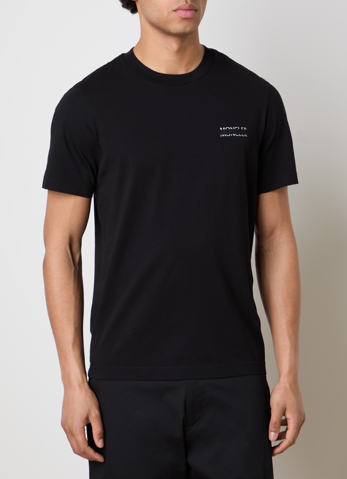 Moncler T-shirt met logo - detail 4 zwart