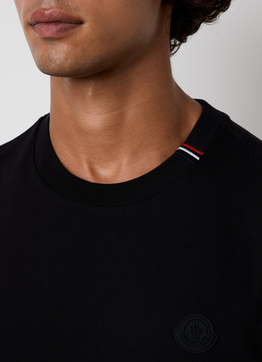 Moncler T-shirt met logo - detail 5 zwart