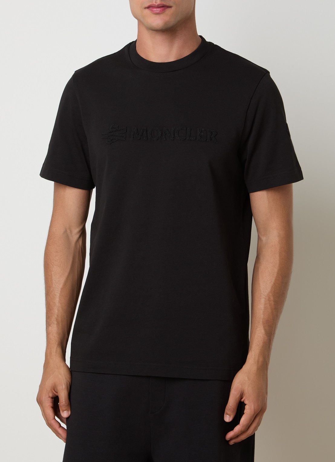 Moncler T-shirt met logo - detail 2 zwart