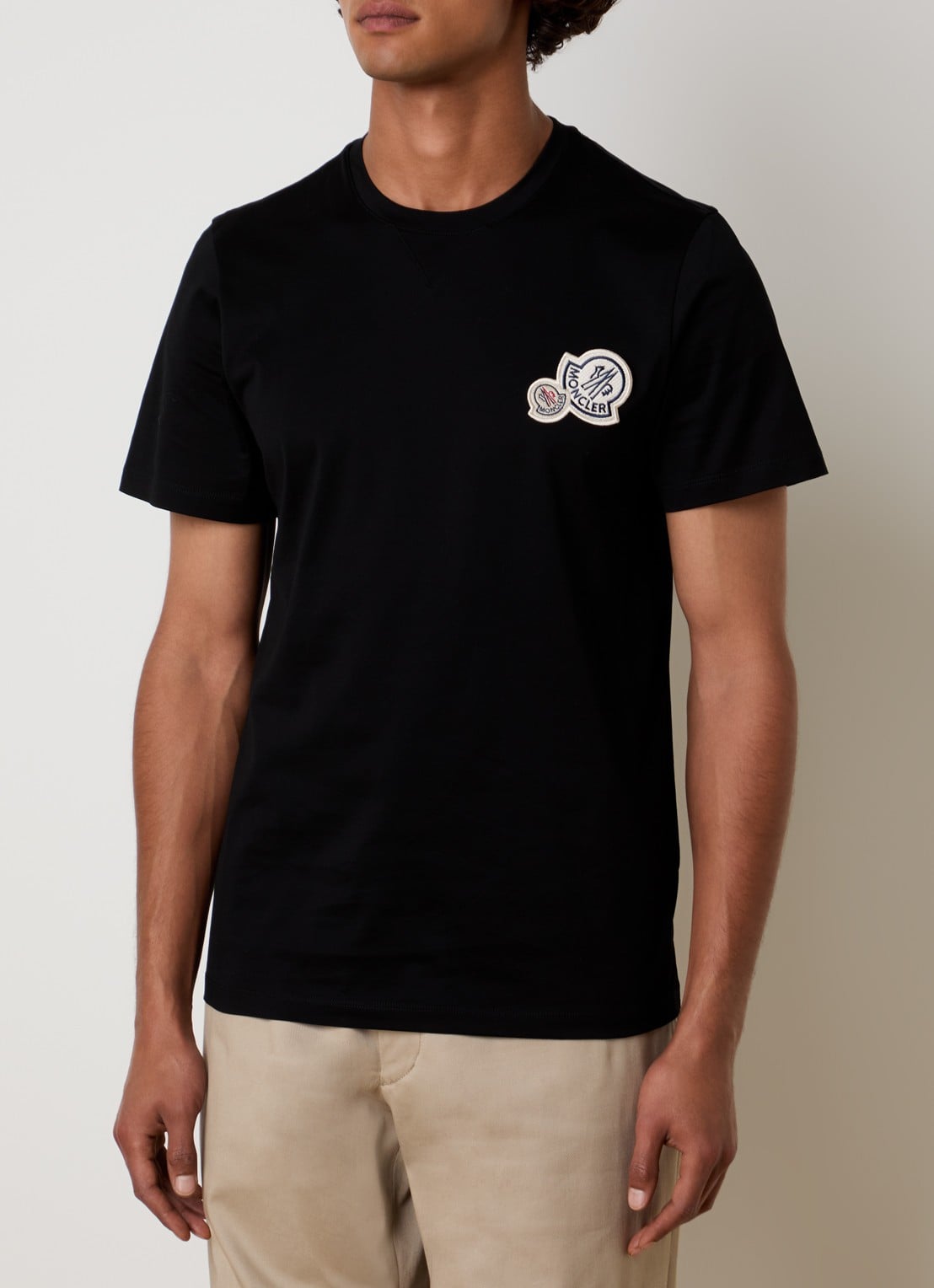 Moncler T-shirt met logoborduring - detail zwart