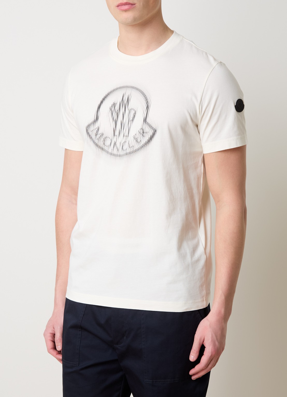 Moncler T-shirt met logoprint - detail 2 gebroken wit