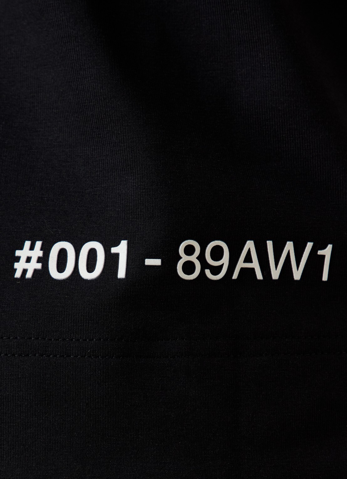 Moncler T-shirt met logoprint - detail 5 zwart