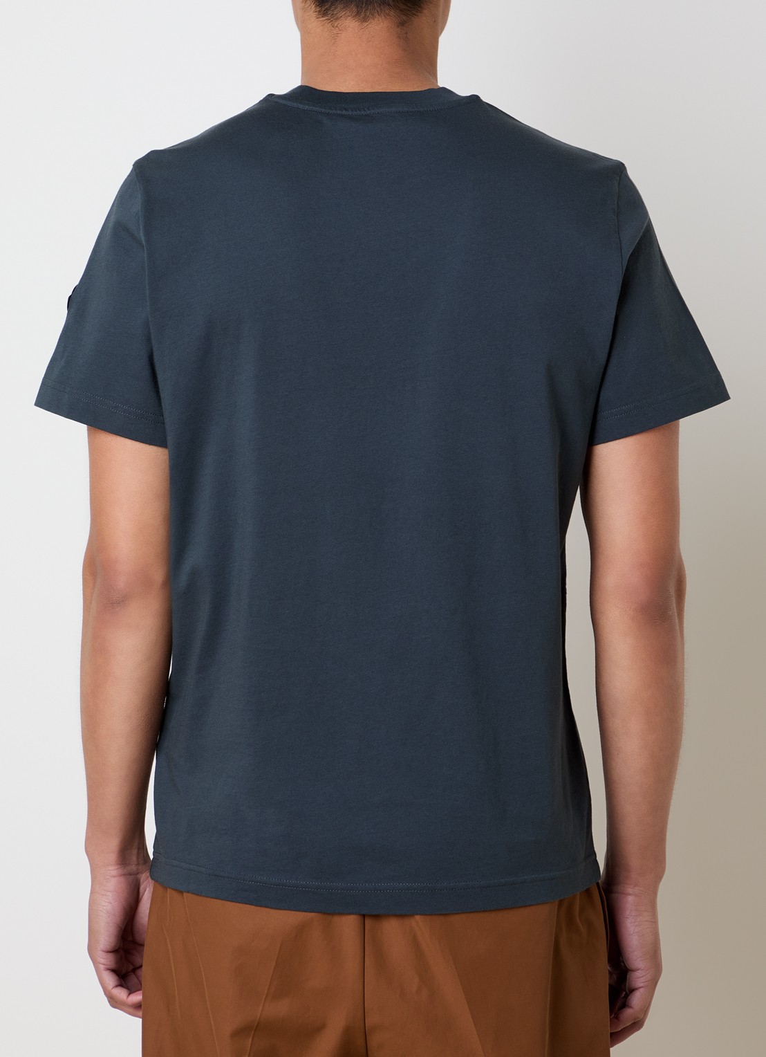 Moncler T-shirt met logoprint - achterkant 5 donkergrijs