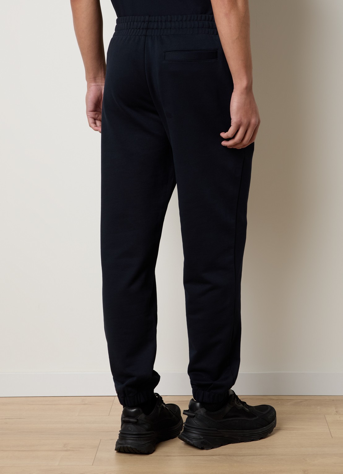 Moncler Tapered fit joggingbroek met logo - achterkant donkerblauw