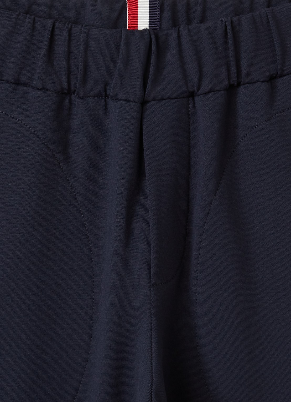 Moncler Tapered fit pantalon met logo - detail donkerblauw