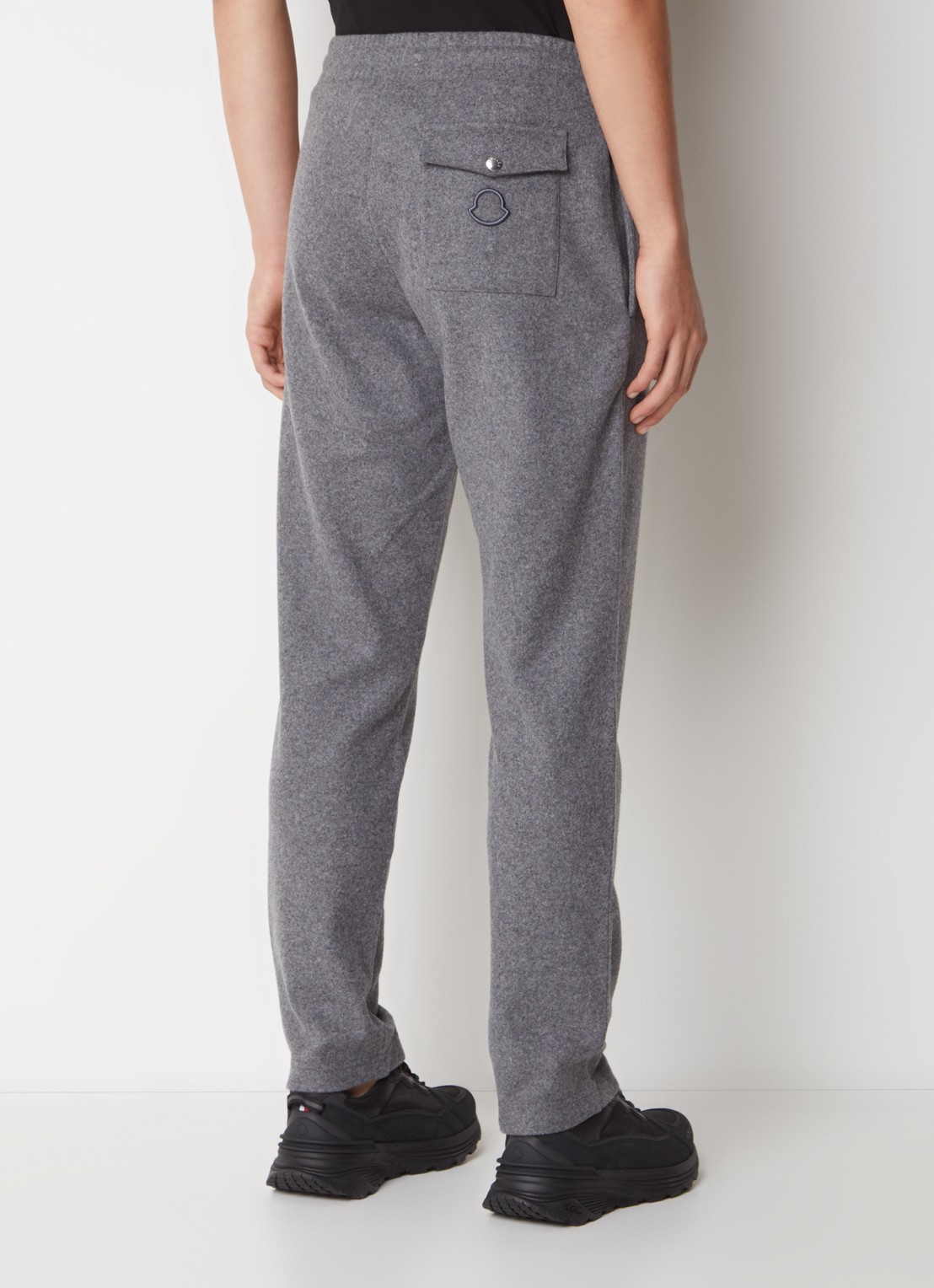 Moncler Tapered joggingbroek in scheerwolblend met gemêleerd dessin - achterkant 4 grijsmele
