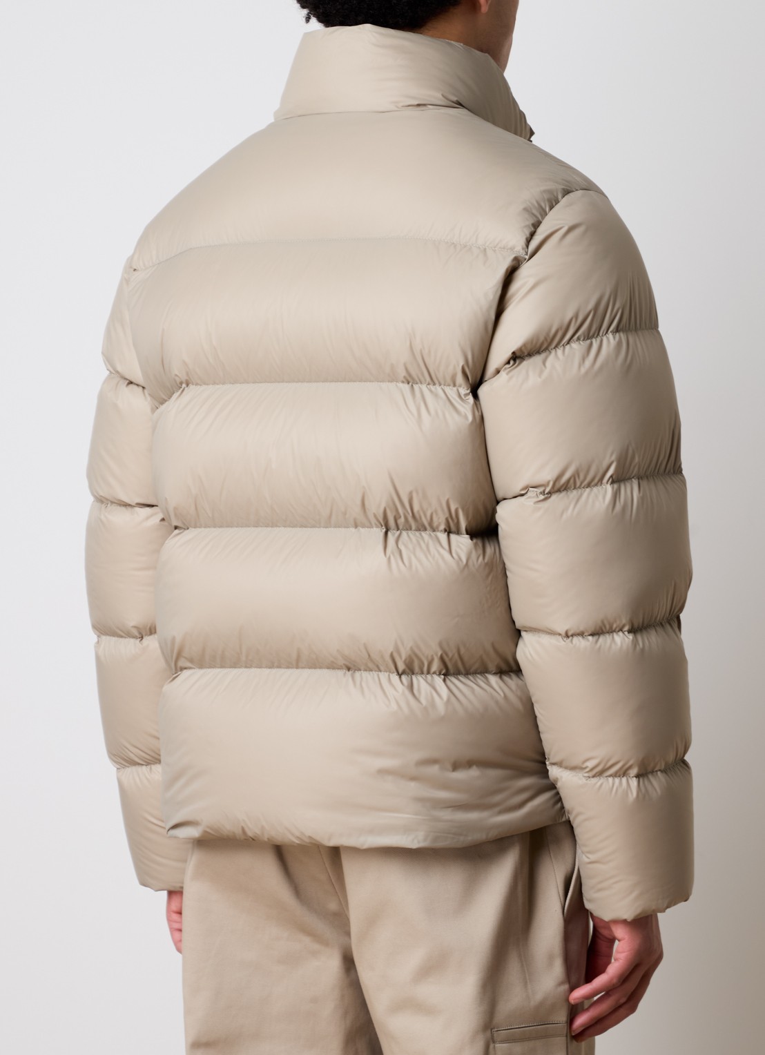 Moncler Tarn puffer jack met donsvulling en ritszakken - achterkant 6 beige