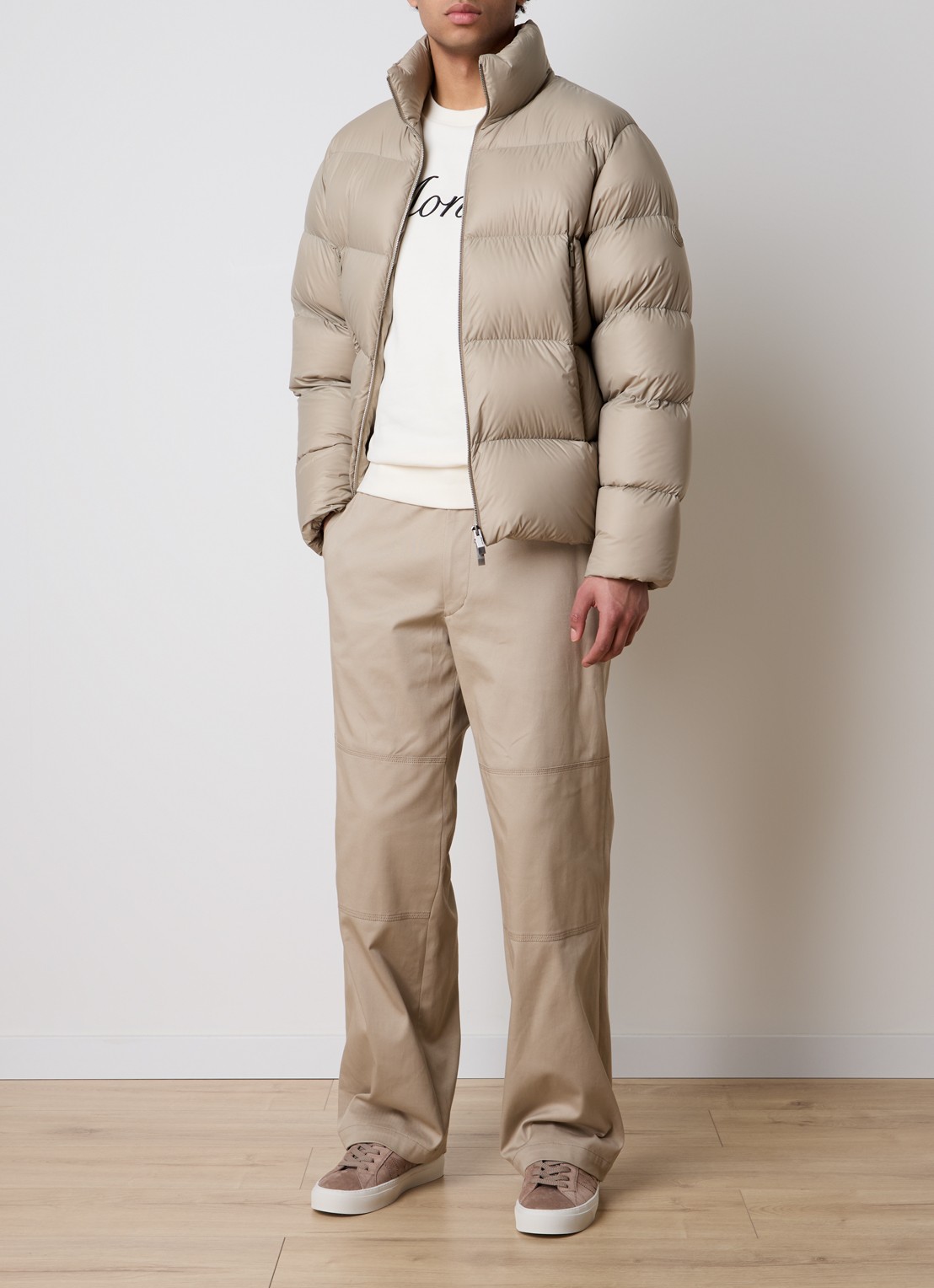 Moncler Tarn puffer jack met donsvulling en ritszakken - voorkant 5 beige