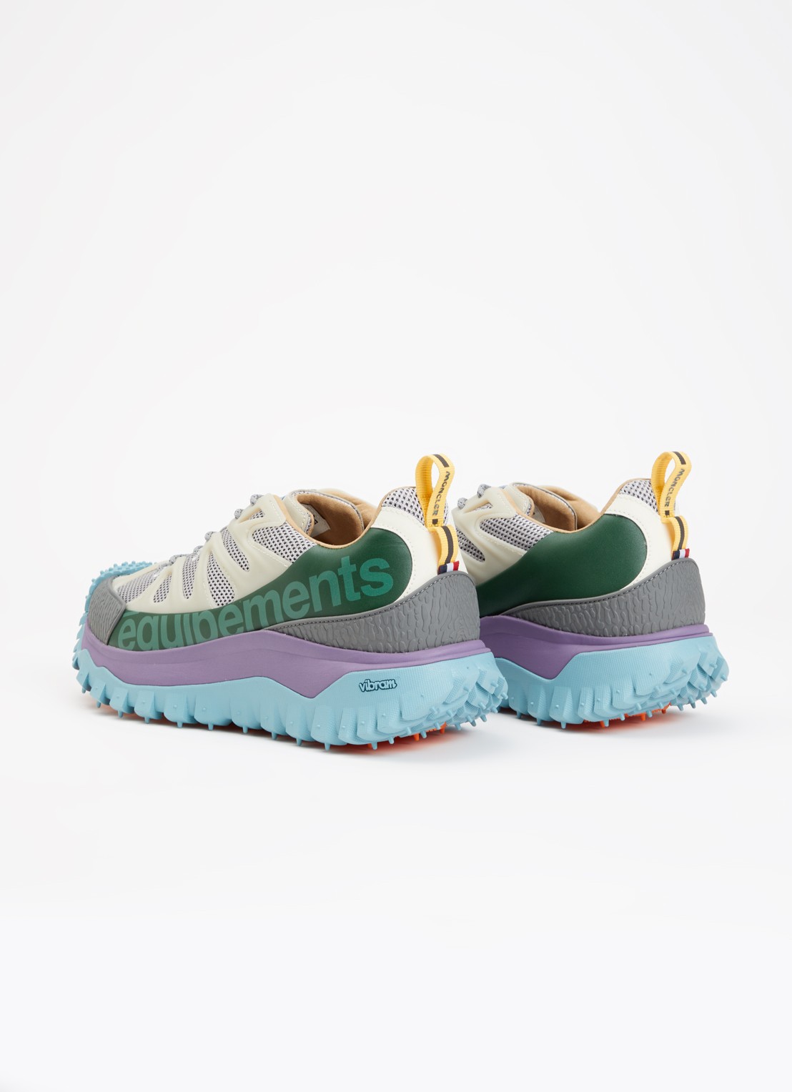 Moncler Trailgrip Amoeba sneaker met leren details - achterkant beige