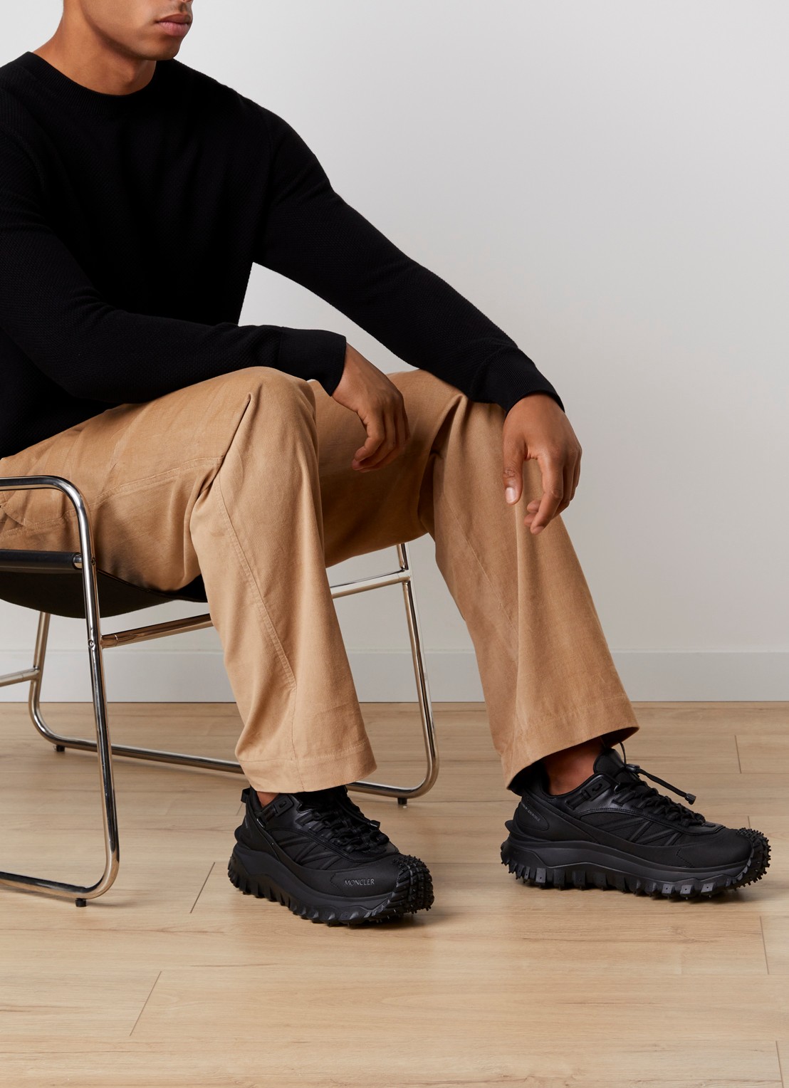 Moncler Trailgrip Gore-Tex sneaker met leren details - voorkant 3 zwart