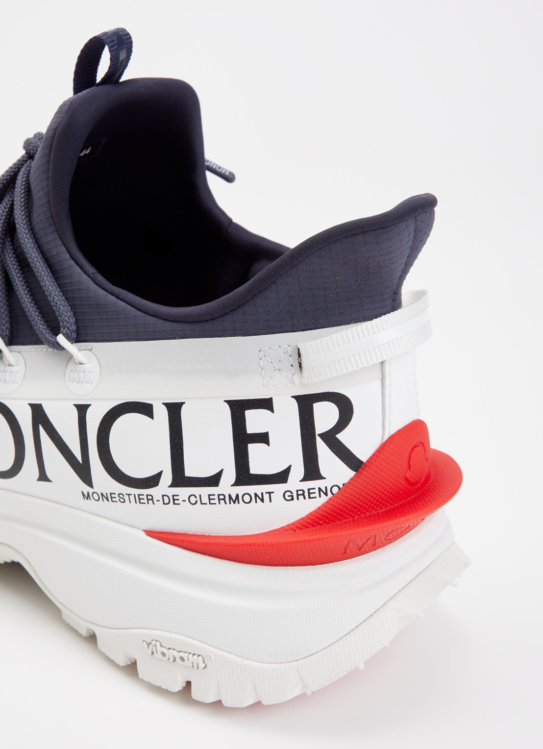 Moncler Trailgrip Lite2 sneaker met logo - detail 4 wit