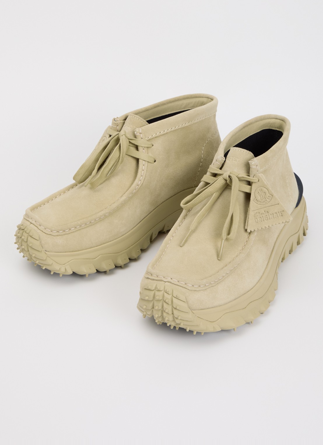 Moncler  Trailgrip Wallabee GTX veterboot van suède - detail 2 beige