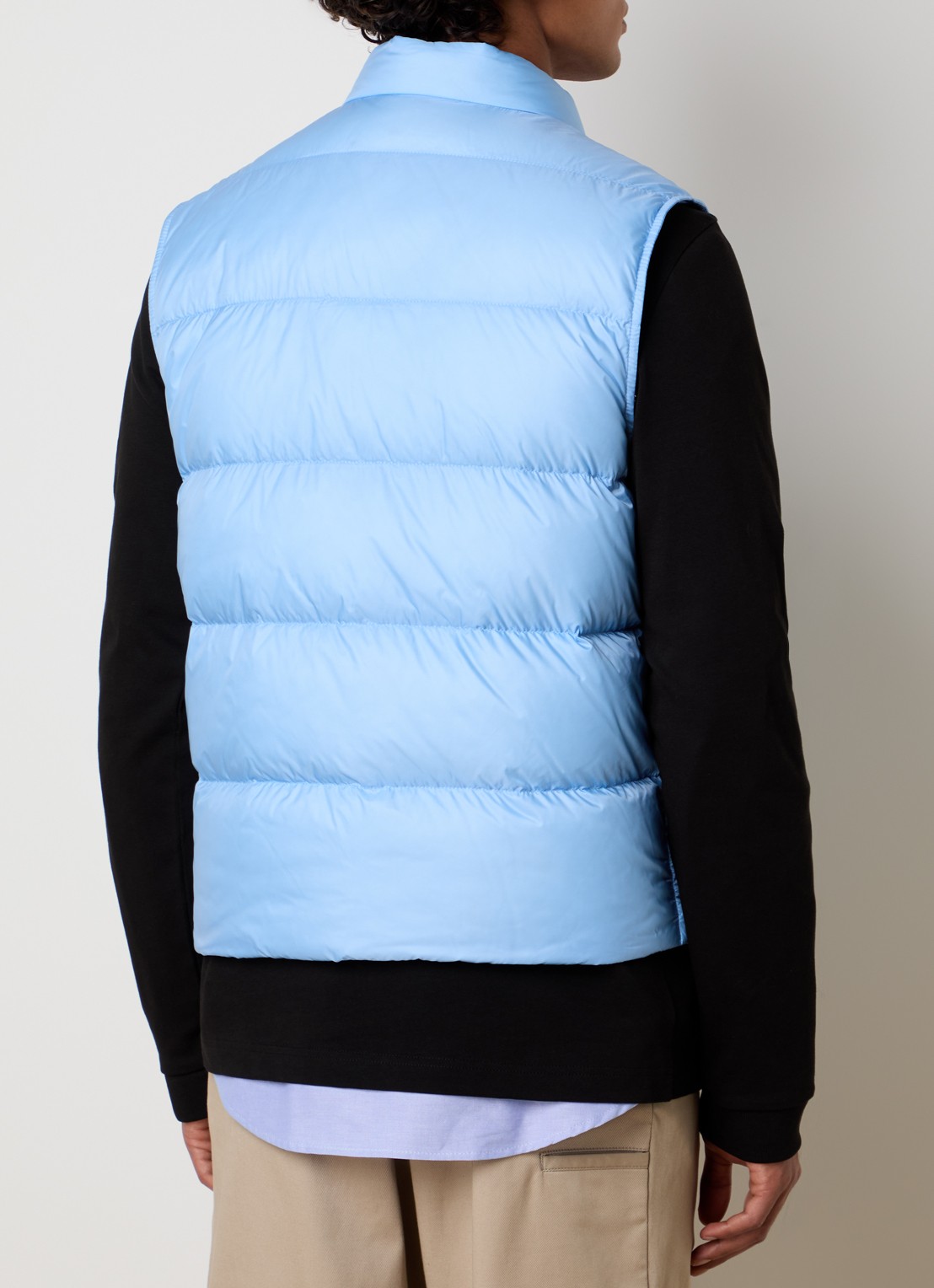 Moncler Tuquerouye gewatteerde bodywarmer met donsvulling en logo - achterkant 3 blauwgrijs