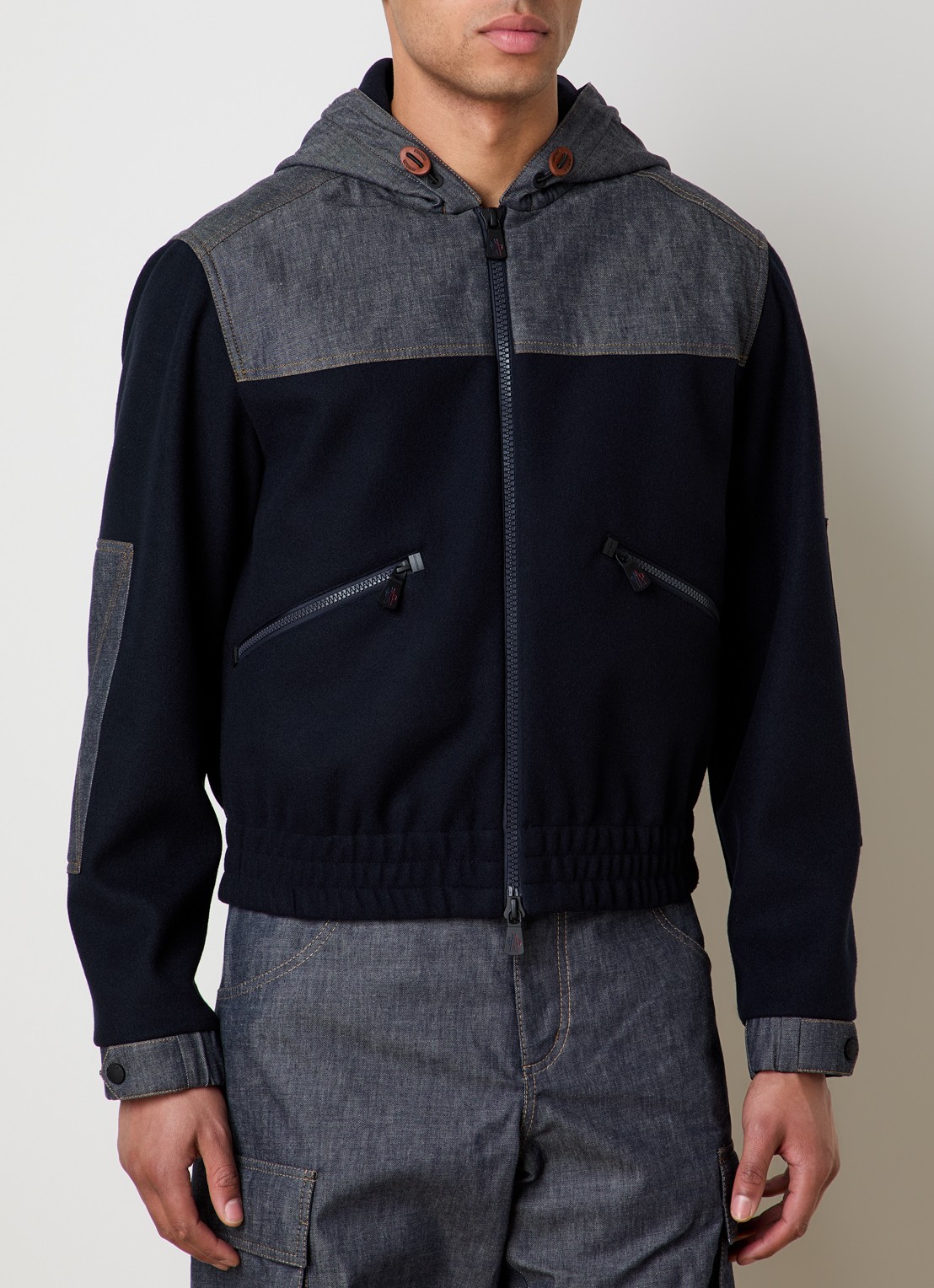 Moncler Vest van fleece met capuchon en details van denim - detail 2 donkerblauw